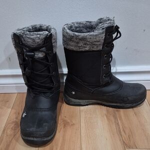 Baffin Kids Size 4 Winter Boots
